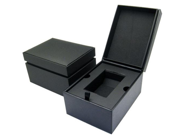 Custom Neck Box w/ Hinge & Magnet