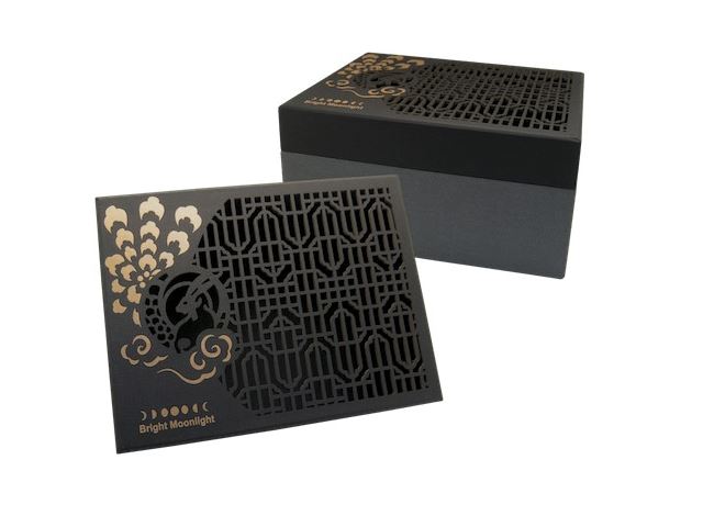 Laser Engraving Lift-Off Neck Box w/ Hot Stamping ( Black Color )